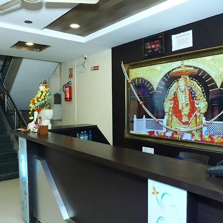 Sai Madhavi Palace Hotel Shirdi Exterior photo
